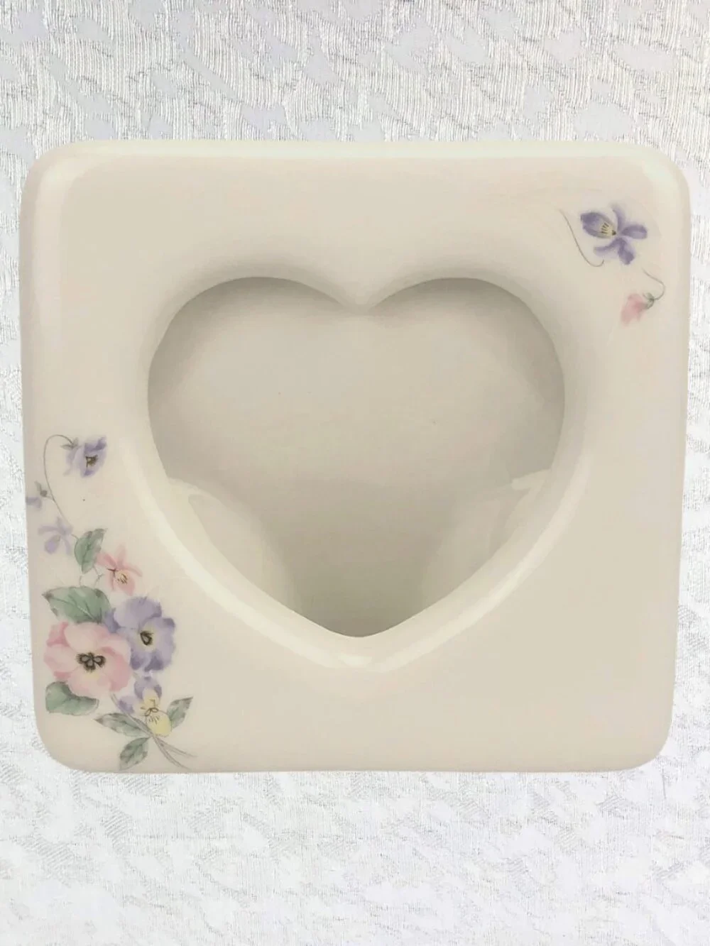 Russ Berrie Vintage Heart Porcelain Picture Frame with Floral Accents Japan 4.5”